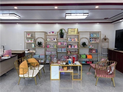 國貨之光“萬潔針紡織品” 潔凈萬物，潔享健康，開辟化妝品零售新篇章